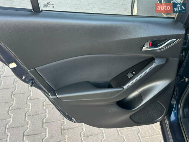 Синій Мазда 3, об'ємом двигуна 2 л та пробігом 72 тис. км за 13999 $, фото 35 на Automoto.ua
