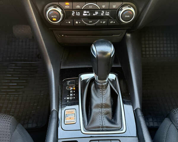 Синий Мазда 3, объемом двигателя 1.5 л и пробегом 77 тыс. км за 14700 $, фото 13 на Automoto.ua