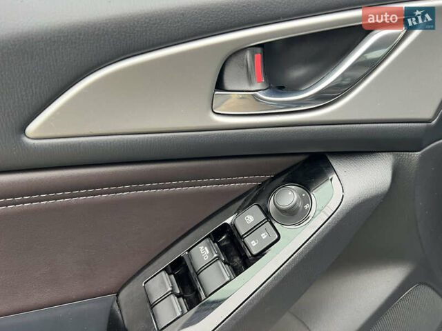 Синий Мазда 3, объемом двигателя 2.49 л и пробегом 65 тыс. км за 14599 $, фото 9 на Automoto.ua