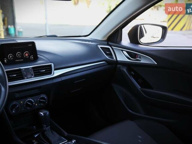 Синий Мазда 3, объемом двигателя 2 л и пробегом 39 тыс. км за 15000 $, фото 14 на Automoto.ua