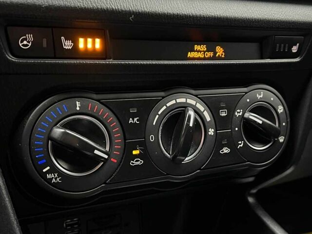 Синій Мазда 3, об'ємом двигуна 2 л та пробігом 151 тис. км за 13500 $, фото 15 на Automoto.ua