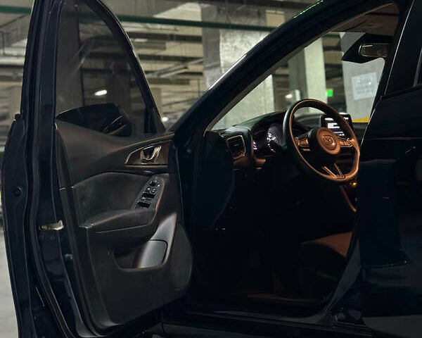 Синій Мазда 3, об'ємом двигуна 2 л та пробігом 181 тис. км за 11500 $, фото 8 на Automoto.ua