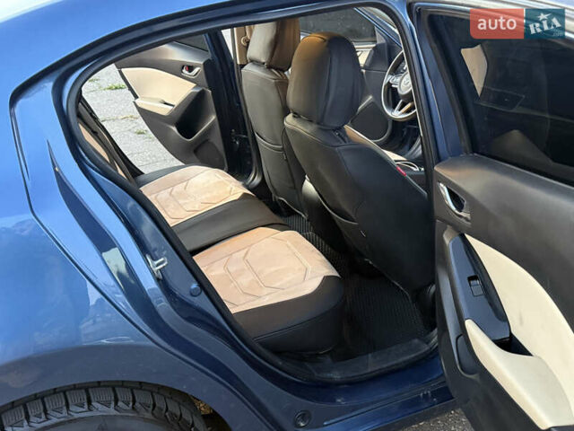 Синій Мазда 3, об'ємом двигуна 2 л та пробігом 120 тис. км за 14000 $, фото 14 на Automoto.ua