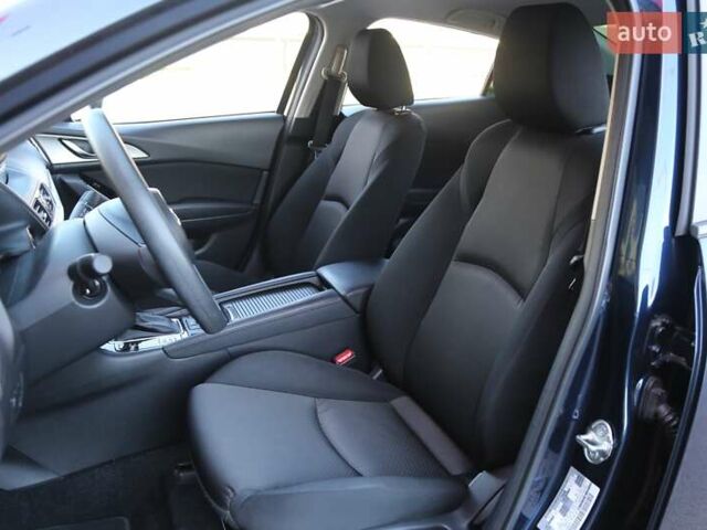 Синий Мазда 3, объемом двигателя 2 л и пробегом 39 тыс. км за 15000 $, фото 8 на Automoto.ua