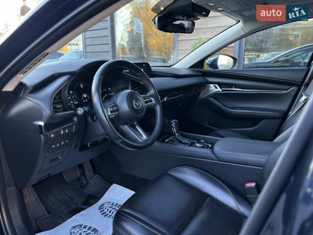 Мазда 3 2019 в Львове на Automoto.ua Синий Мазда 3, объемом двигателя 2.49 л и пробегом 81 тыс. км за 17500 $, фото 27 на Automoto.ua