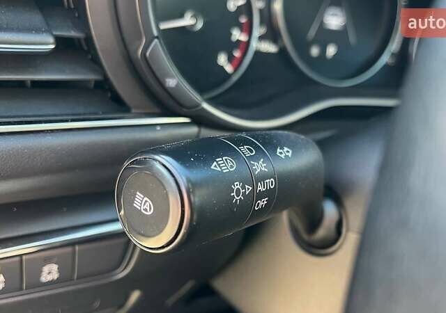 Мазда 3 2019 в Сокале на Automoto.ua Синий Мазда 3, объемом двигателя 2.49 л и пробегом 81 тыс. км за 17200 $, фото 20 на Automoto.ua
