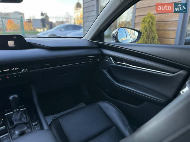 Мазда 3 2019 в Львове на Automoto.ua Синий Мазда 3, объемом двигателя 2.49 л и пробегом 81 тыс. км за 17500 $, фото 43 на Automoto.ua