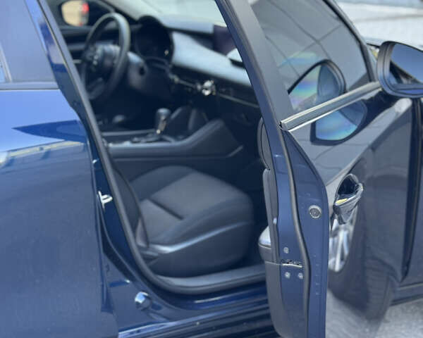 Синий Мазда 3, объемом двигателя 2.49 л и пробегом 44 тыс. км за 15500 $, фото 60 на Automoto.ua