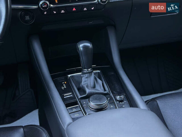 Мазда 3 2019 в Львове на Automoto.ua Синий Мазда 3, объемом двигателя 2.49 л и пробегом 81 тыс. км за 17500 $, фото 42 на Automoto.ua