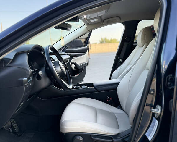Синий Мазда 3, объемом двигателя 2.5 л и пробегом 56 тыс. км за 15200 $, фото 25 на Automoto.ua