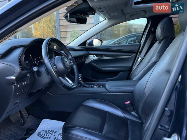 Мазда 3 2019 в Львове на Automoto.ua Синий Мазда 3, объемом двигателя 2.49 л и пробегом 81 тыс. км за 17500 $, фото 26 на Automoto.ua