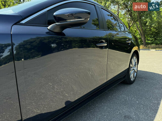 Синий Мазда 3, объемом двигателя 2.5 л и пробегом 55 тыс. км за 15400 $, фото 31 на Automoto.ua