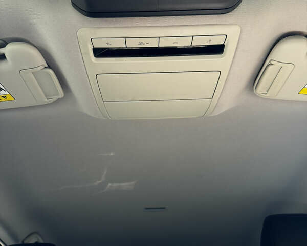 Синий Мазда 3, объемом двигателя 2.5 л и пробегом 55 тыс. км за 15400 $, фото 12 на Automoto.ua