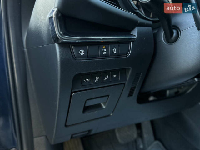 Мазда 3 2019 в Львове на Automoto.ua Синий Мазда 3, объемом двигателя 2.49 л и пробегом 81 тыс. км за 17500 $, фото 32 на Automoto.ua