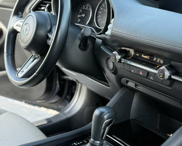 Синий Мазда 3, объемом двигателя 2.5 л и пробегом 56 тыс. км за 15200 $, фото 46 на Automoto.ua