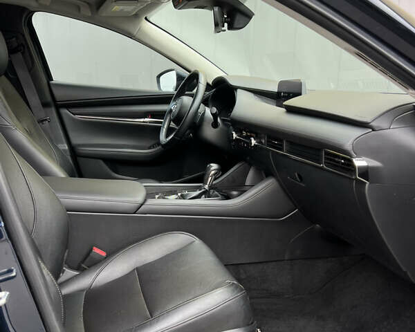 Синий Мазда 3, объемом двигателя 2.49 л и пробегом 54 тыс. км за 16950 $, фото 24 на Automoto.ua
