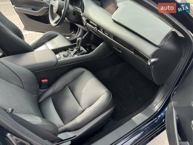 Синий Мазда 3, объемом двигателя 2.49 л и пробегом 51 тыс. км за 16700 $, фото 19 на Automoto.ua