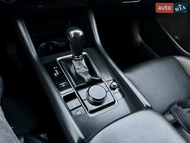 Синий Мазда 3, объемом двигателя 2.49 л и пробегом 180 тыс. км за 14900 $, фото 14 на Automoto.ua