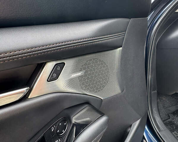 Синий Мазда 3, объемом двигателя 2.5 л и пробегом 63 тыс. км за 16300 $, фото 5 на Automoto.ua