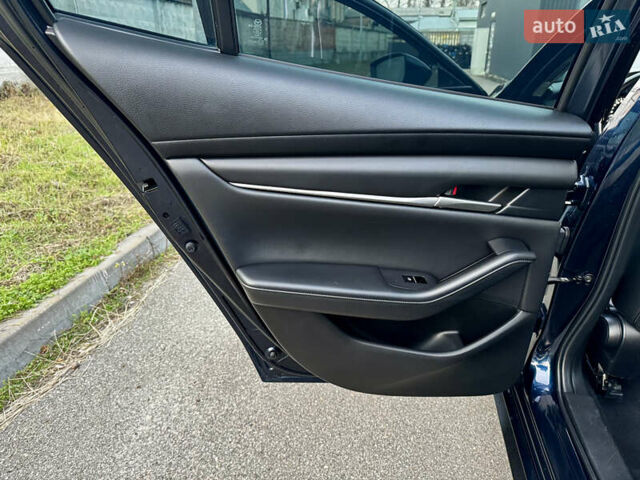 Синий Мазда 3, объемом двигателя 2.49 л и пробегом 47 тыс. км за 17900 $, фото 27 на Automoto.ua