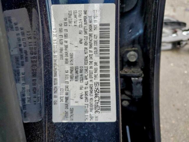 Синий Мазда 3, объемом двигателя 2.5 л и пробегом 28 тыс. км за 3100 $, фото 12 на Automoto.ua