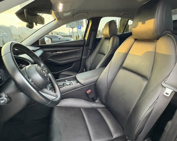 Синий Мазда 3, объемом двигателя 2.49 л и пробегом 23 тыс. км за 15500 $, фото 12 на Automoto.ua