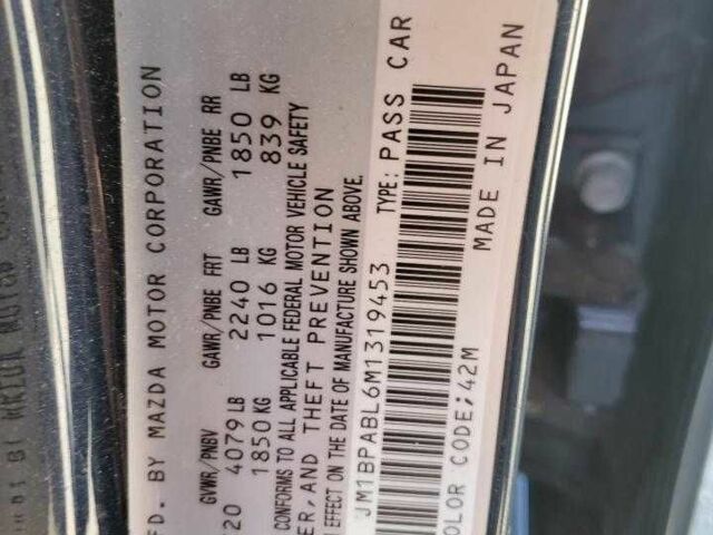 Синий Мазда 3, объемом двигателя 2.5 л и пробегом 29 тыс. км за 2000 $, фото 11 на Automoto.ua