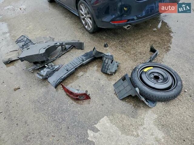 Синій Мазда 3, об'ємом двигуна 2.5 л та пробігом 78 тис. км за 2500 $, фото 11 на Automoto.ua