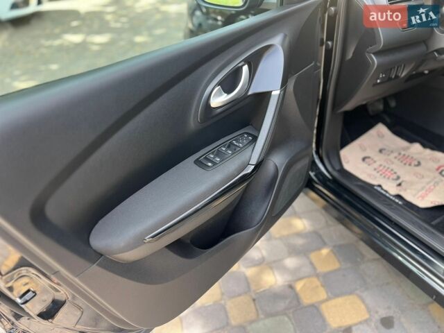Синий Мазда 3, объемом двигателя 2.49 л и пробегом 8 тыс. км за 15500 $, фото 7 на Automoto.ua