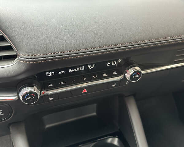 Синий Мазда 3, объемом двигателя 2.49 л и пробегом 6 тыс. км за 20700 $, фото 19 на Automoto.ua