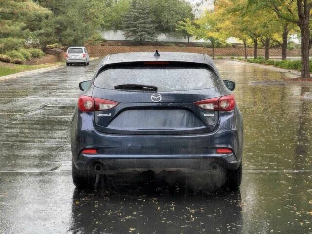 Синий Мазда 3, объемом двигателя 2.5 л и пробегом 54 тыс. км за 11500 $, фото 4 на Automoto.ua