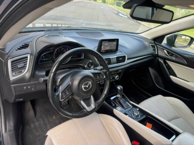 Мазда 3 2017 у Ужгороді на Automoto.ua Синій Мазда 3, об'ємом двигуна 2.5 л та пробігом 54 тис. км за 4500 $, фото 9 на Automoto.ua