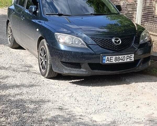 Зеленый Мазда 3, объемом двигателя 1.6 л и пробегом 250 тыс. км за 4100 $, фото 4 на Automoto.ua
