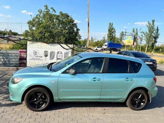 Зеленый Мазда 3, объемом двигателя 1.6 л и пробегом 270 тыс. км за 3500 $, фото 1 на Automoto.ua