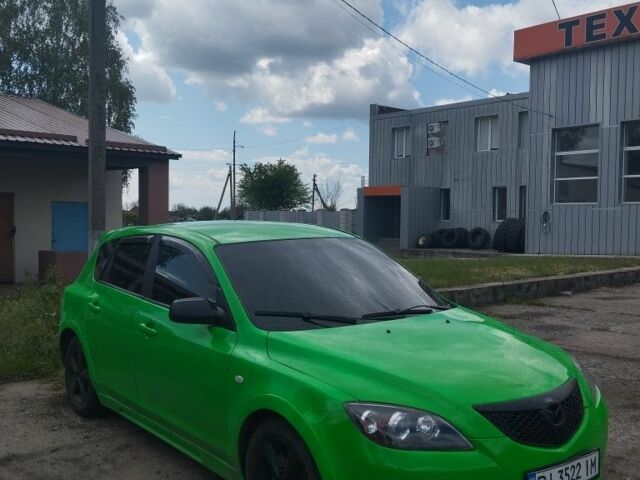 Зеленый Мазда 3, объемом двигателя 1.3 л и пробегом 280 тыс. км за 2400 $, фото 1 на Automoto.ua