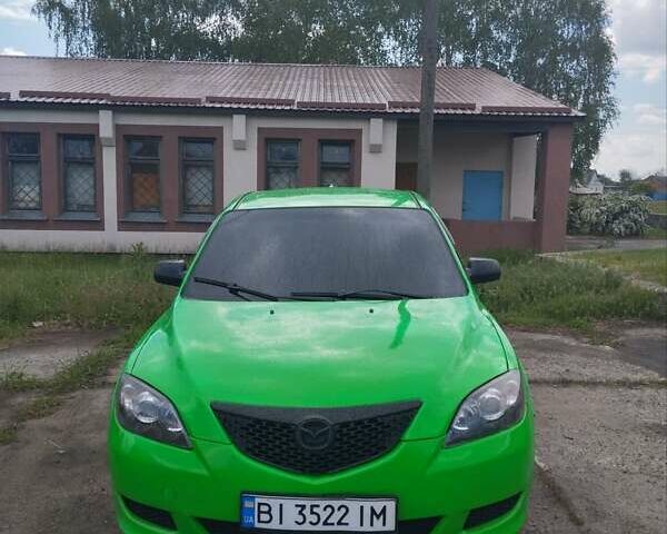 Зелений Мазда 3, об'ємом двигуна 1.4 л та пробігом 260 тис. км за 3200 $, фото 1 на Automoto.ua