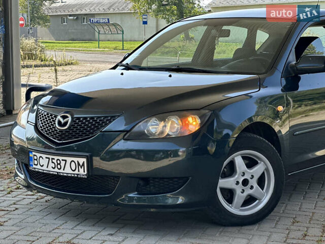 Зеленый Мазда 3, объемом двигателя 1.6 л и пробегом 280 тыс. км за 3700 $, фото 3 на Automoto.ua