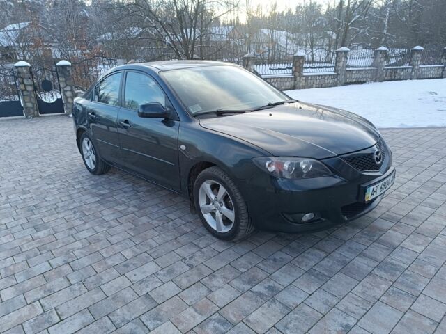 Зеленый Мазда 3, объемом двигателя 1.6 л и пробегом 254 тыс. км за 4300 $, фото 1 на Automoto.ua