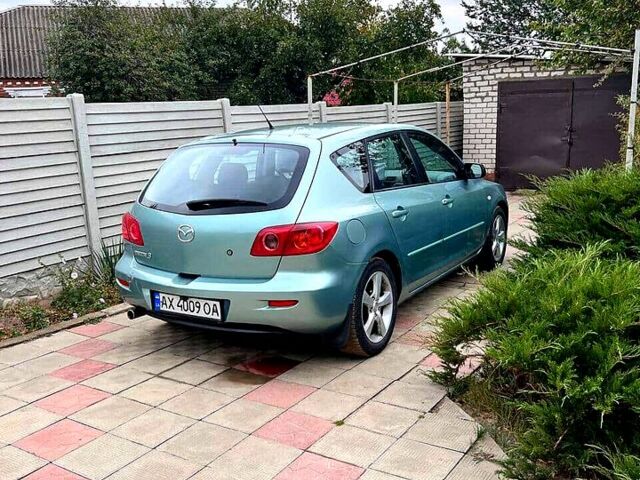 Зеленый Мазда 3, объемом двигателя 1.6 л и пробегом 227 тыс. км за 4500 $, фото 2 на Automoto.ua