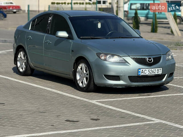 Зеленый Мазда 3, объемом двигателя 1.6 л и пробегом 182 тыс. км за 3800 $, фото 3 на Automoto.ua