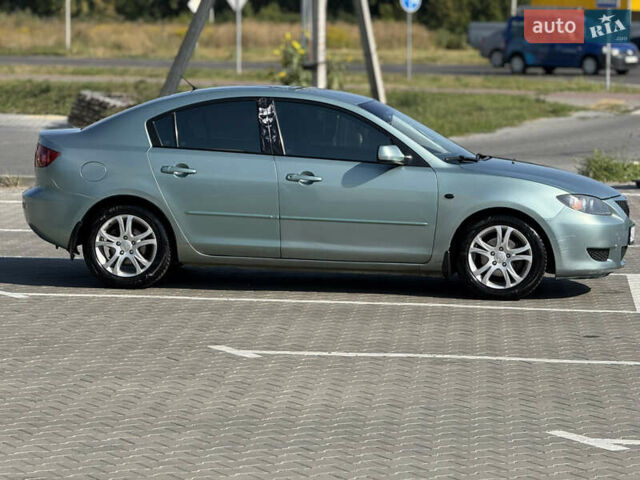 Зеленый Мазда 3, объемом двигателя 1.6 л и пробегом 182 тыс. км за 3800 $, фото 5 на Automoto.ua