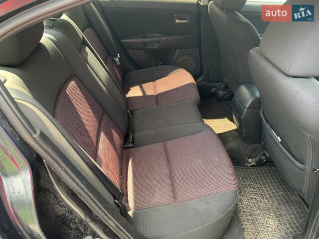 Зелений Мазда 3, об'ємом двигуна 1.6 л та пробігом 375 тис. км за 3300 $, фото 5 на Automoto.ua