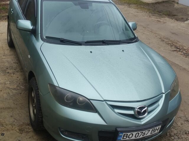 Зеленый Мазда 3, объемом двигателя 1.6 л и пробегом 253 тыс. км за 3550 $, фото 2 на Automoto.ua