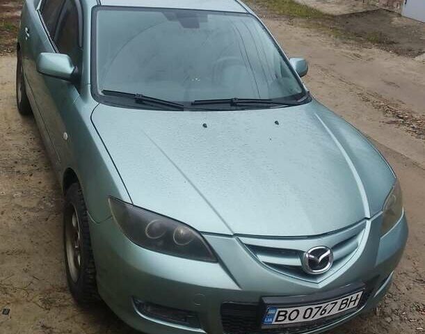 Зеленый Мазда 3, объемом двигателя 1.6 л и пробегом 253 тыс. км за 3550 $, фото 1 на Automoto.ua