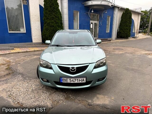 Зелений Мазда 3, об'ємом двигуна 1.6 л та пробігом 340 тис. км за 3850 $, фото 2 на Automoto.ua