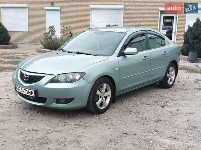 Зелений Мазда 3, об'ємом двигуна 1.6 л та пробігом 340 тис. км за 3850 $, фото 4 на Automoto.ua
