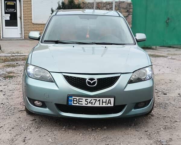 Зелений Мазда 3, об'ємом двигуна 1.6 л та пробігом 340 тис. км за 3850 $, фото 9 на Automoto.ua