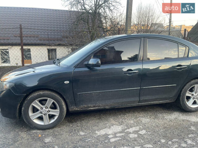 Зелений Мазда 3, об'ємом двигуна 1.6 л та пробігом 255 тис. км за 4200 $, фото 1 на Automoto.ua