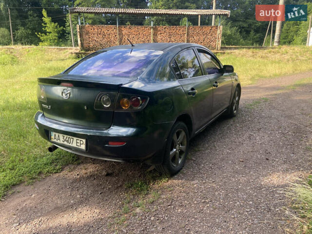 Зеленый Мазда 3, объемом двигателя 1.6 л и пробегом 230 тыс. км за 2999 $, фото 5 на Automoto.ua