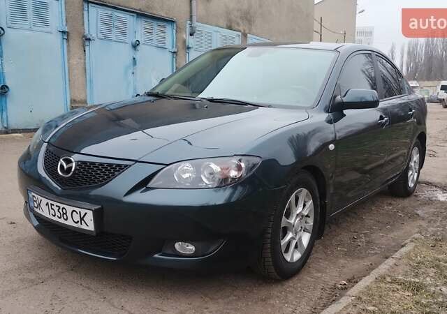 Зелений Мазда 3, об'ємом двигуна 1.6 л та пробігом 292 тис. км за 6000 $, фото 2 на Automoto.ua